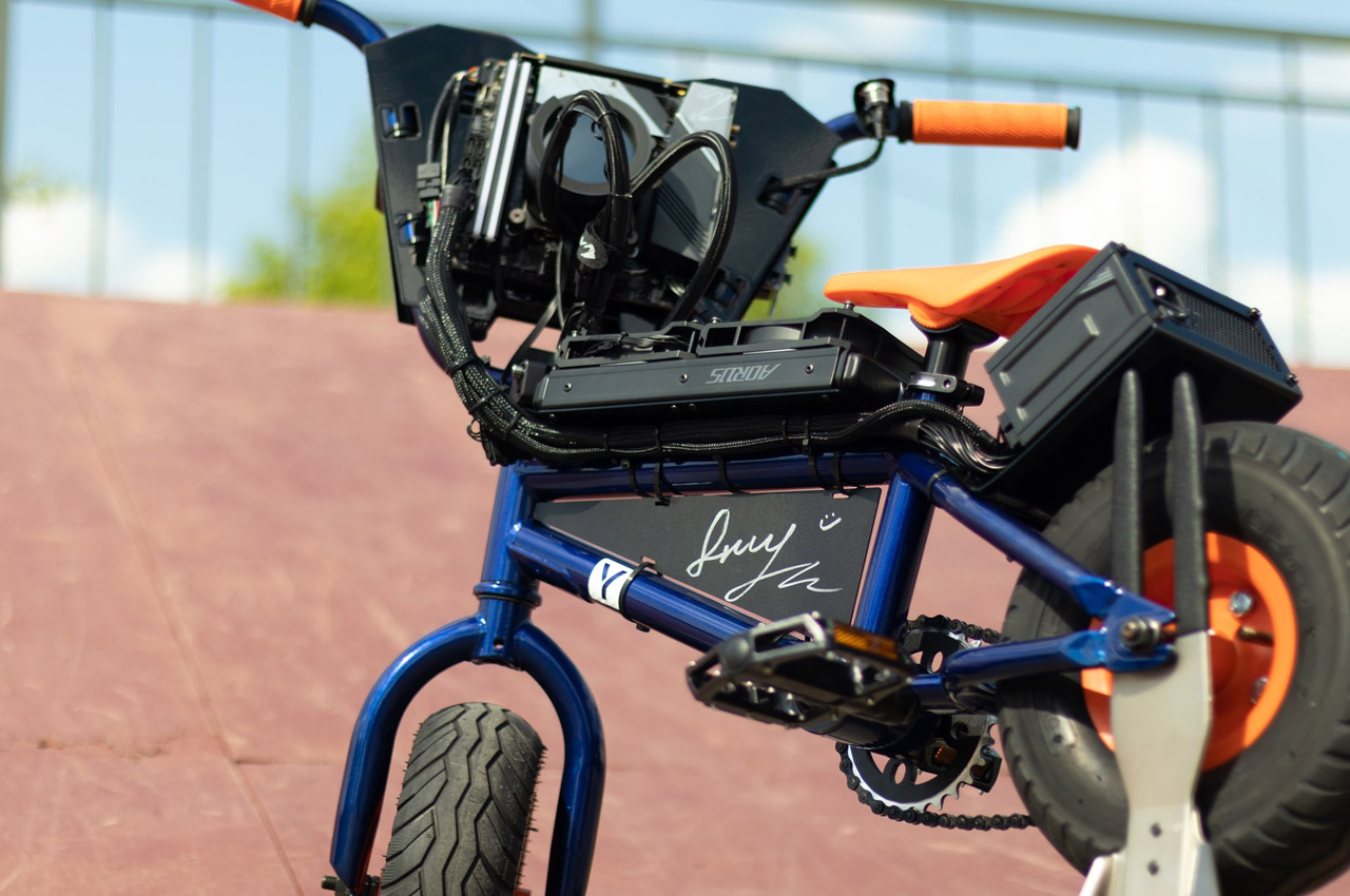 اکسو گیگا بایک؛ ملاقات با نخستین دوچرخه گیمینگ جهان