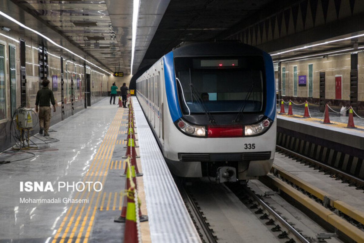 عذرخواهی مترو تهران به دلیل نقص فنی قطار