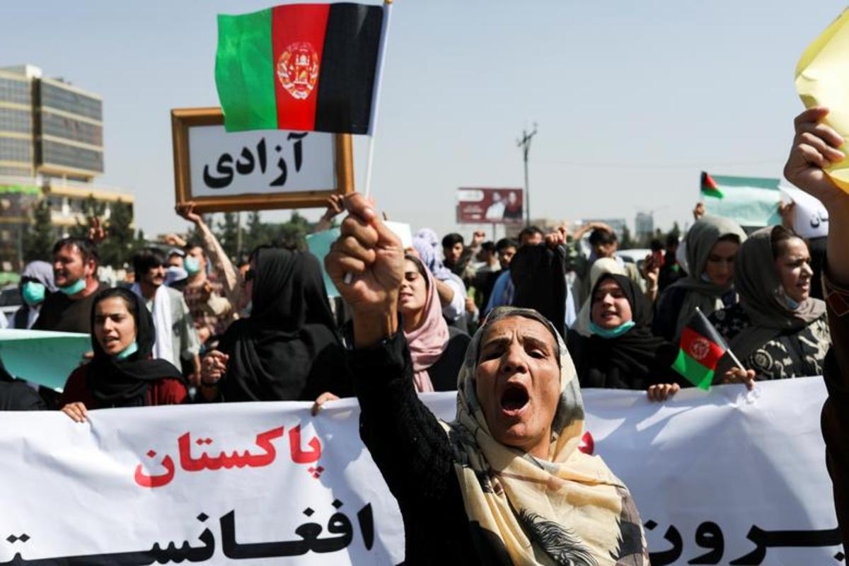 تظاهرات علیه طالبان در افغانستان / زنان در مرکز اعتراض (+عکس)