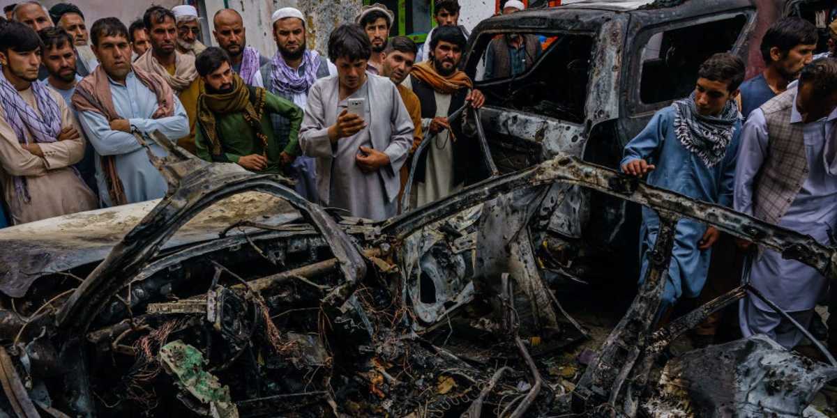 نیویورک تایمز: حمله اشتباه آمریکا در افغانستان/ بمب نبود؛ بطری آب بود/ نتیجه: کشته شدن 7 کودک و 3 غیرنظامی