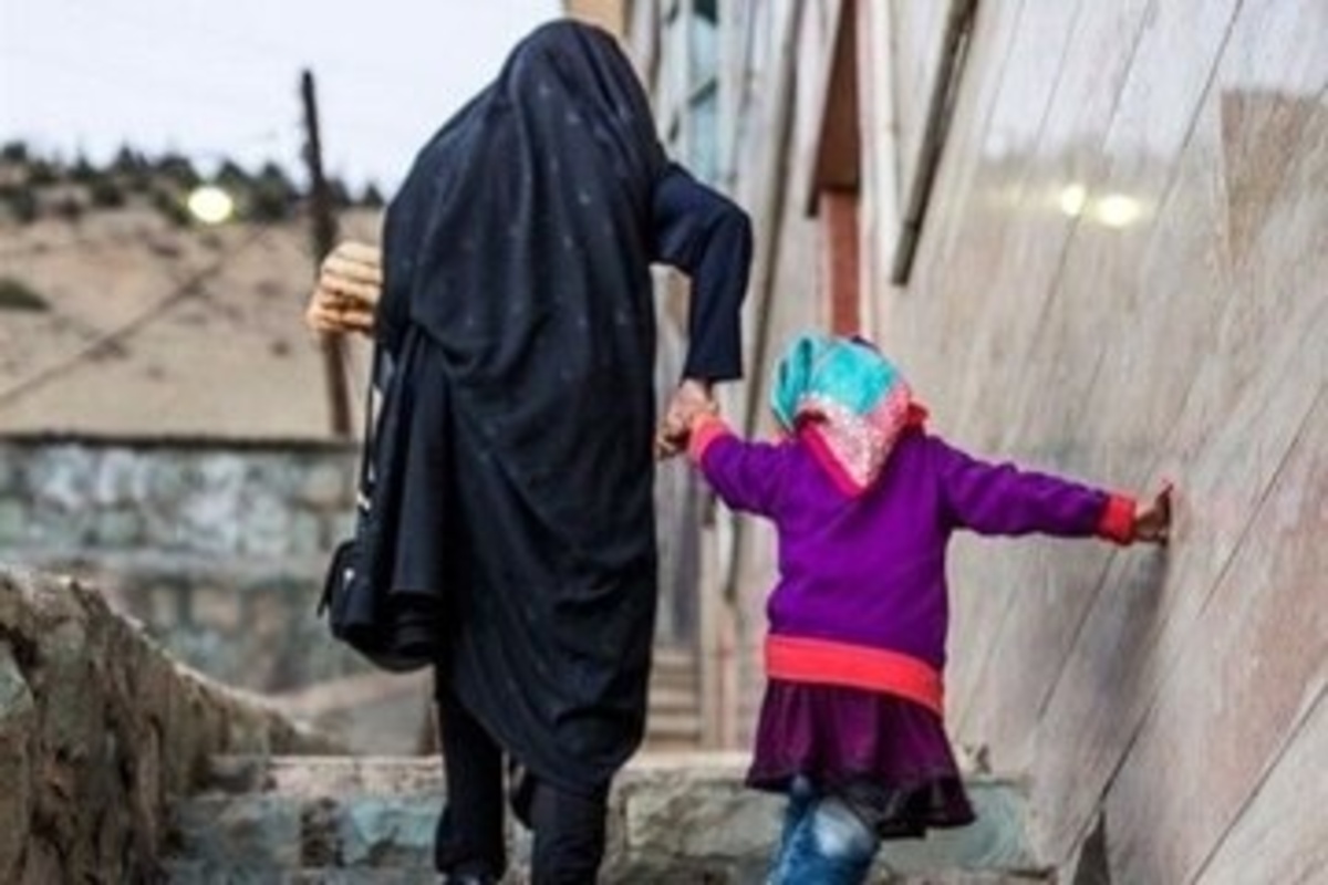 دوره‌های آموزشی «مادر و فرزند» ویژه زنان سرپرست خانوار تهرانی