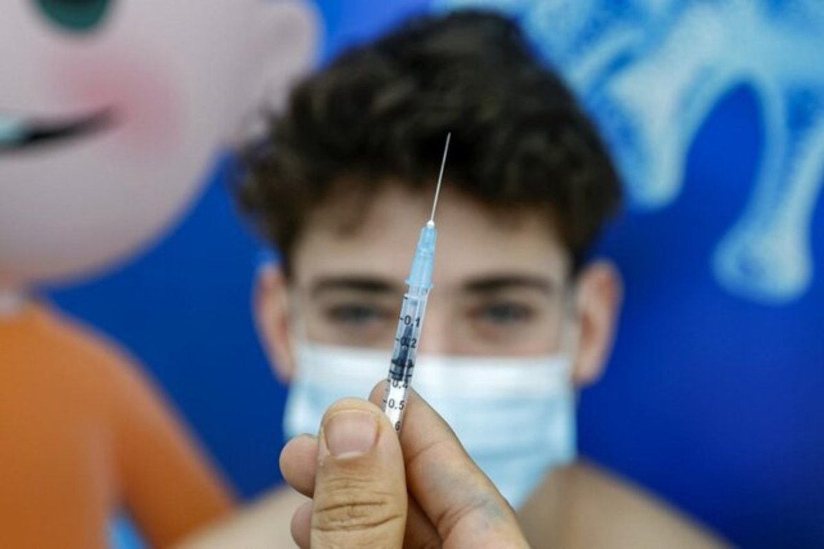 وزارت بهداشت: والدین در تزریق واکسن کرونا به فرزندانشان نگرانی نداشته باشند