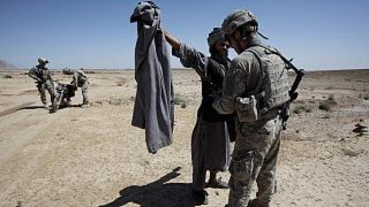 آمریکا باید در افغانستان ملت‌سازی می‌کرد