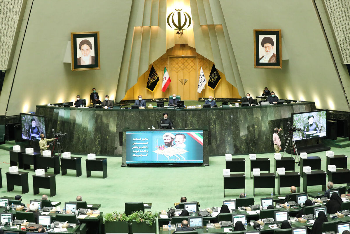 برنامه نمایندگان مجلس برای بازدید از زندان اوین