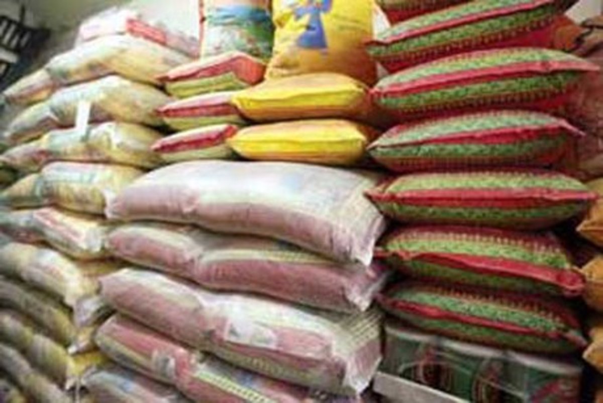 ۱۳ هزار تن برنج پشت در گمرک و بی‌اعتنایی مسئولان