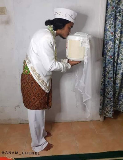 مرد اندونزیایی با پلوپز ازدواج کرد! (+عکس)