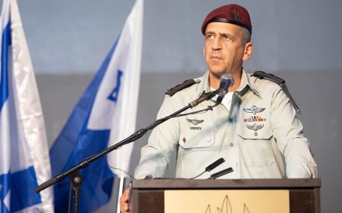 فرمانده ارتش اسراییل: عملیات علیه توانمندی‌های ایران شدت می‌یابد