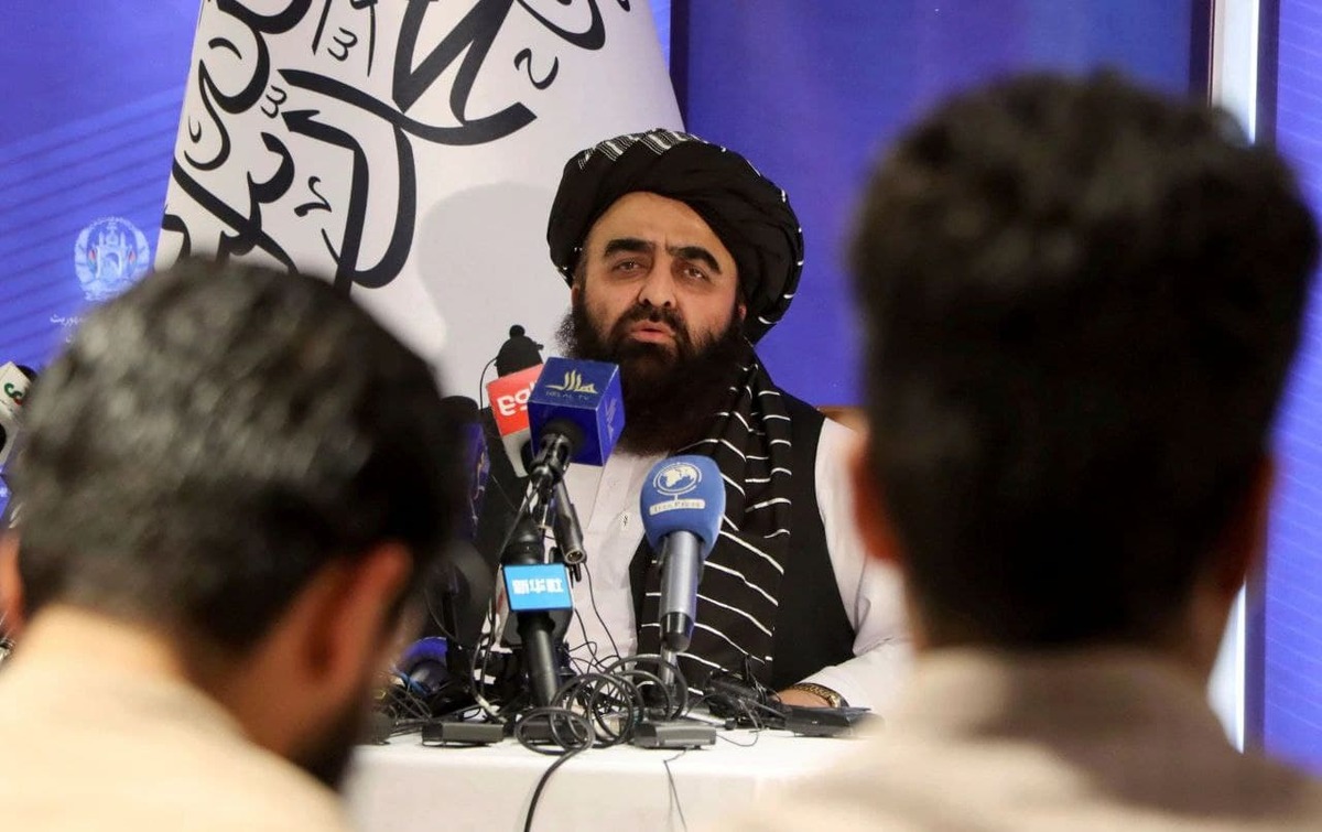 طالبان خواستار لغو انسداد دارایی‌های بانک ملی افغانستان شد