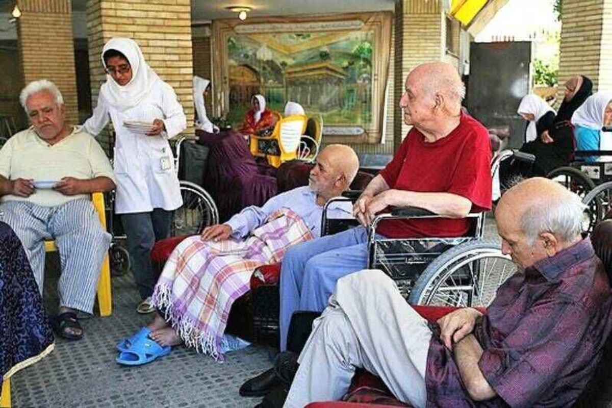 تایید کتک زدن سالمندان در مرکز زیرنظر بهزیستی / بهزیستی لرستان: 3 نفر از پرسنل اخراج و نفر اصلی بازداشت شد
