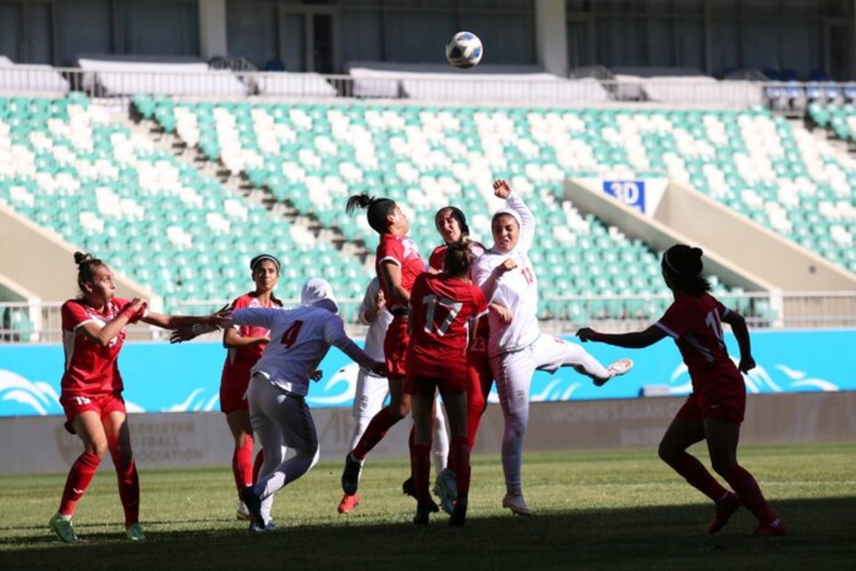 ایران به جام ملت‌ها صعود کرد/ تاریخ‌سازی زنان فوتبالیست ایران