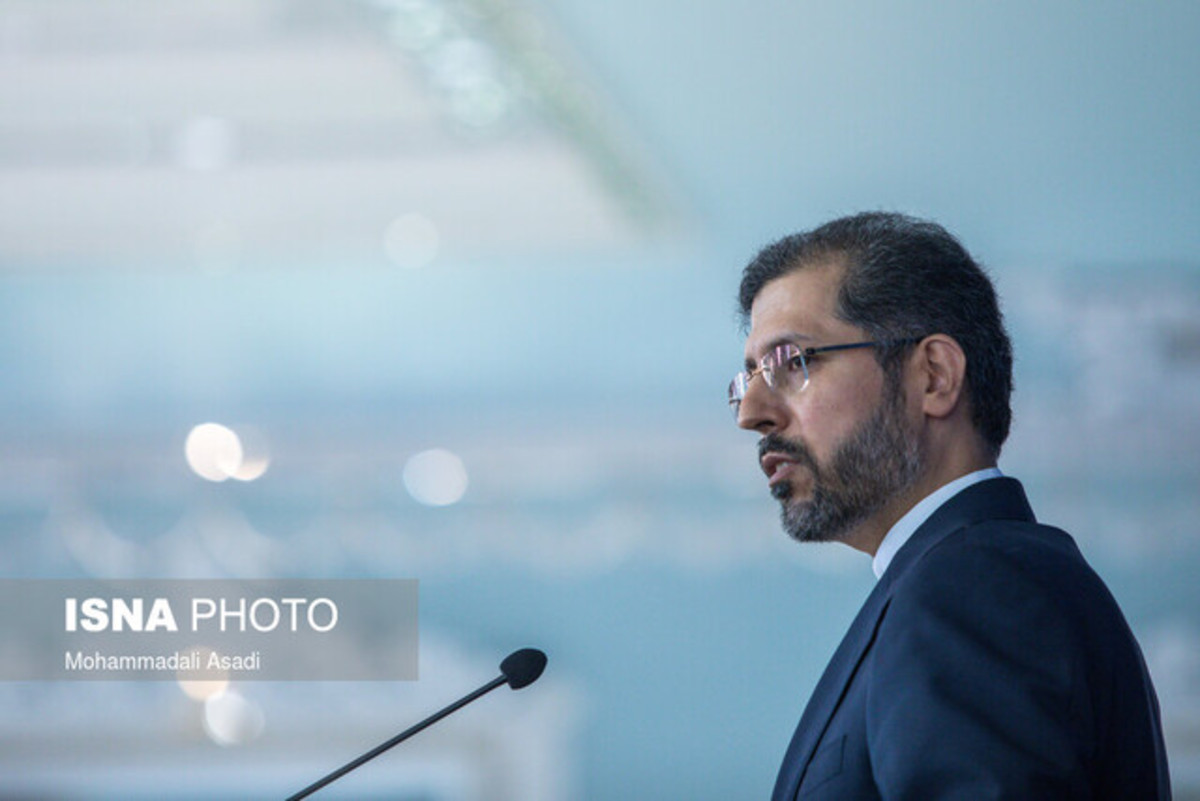 وزارت خارجه: وزیر خارجه ایران در اولین فرصت به لبنان سفر می‌کند