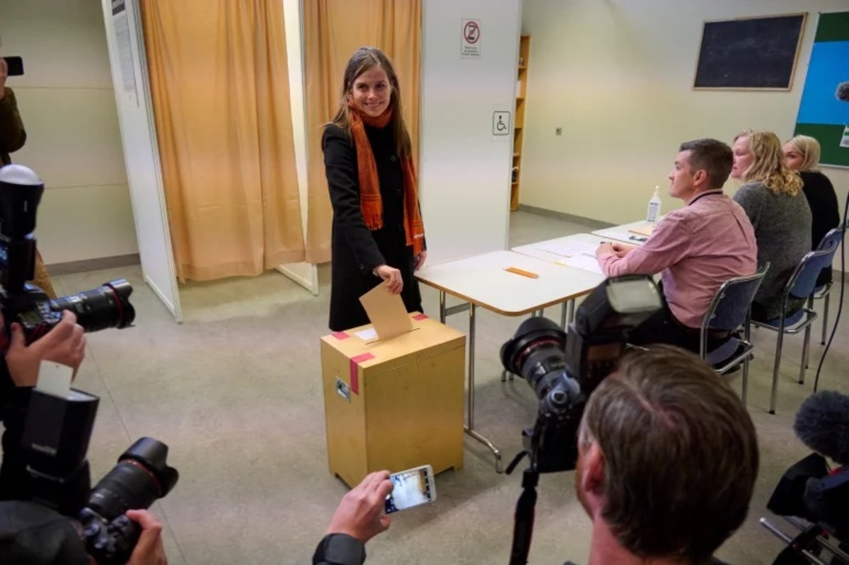برای اولین بار در اروپا؛ زنان ایسلند برنده اکثریت کرسی‌های پارلمان