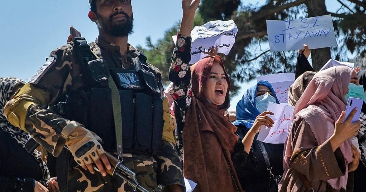 طالبان ورود زنان به دانشگاه کابل را ممنوع کرد
