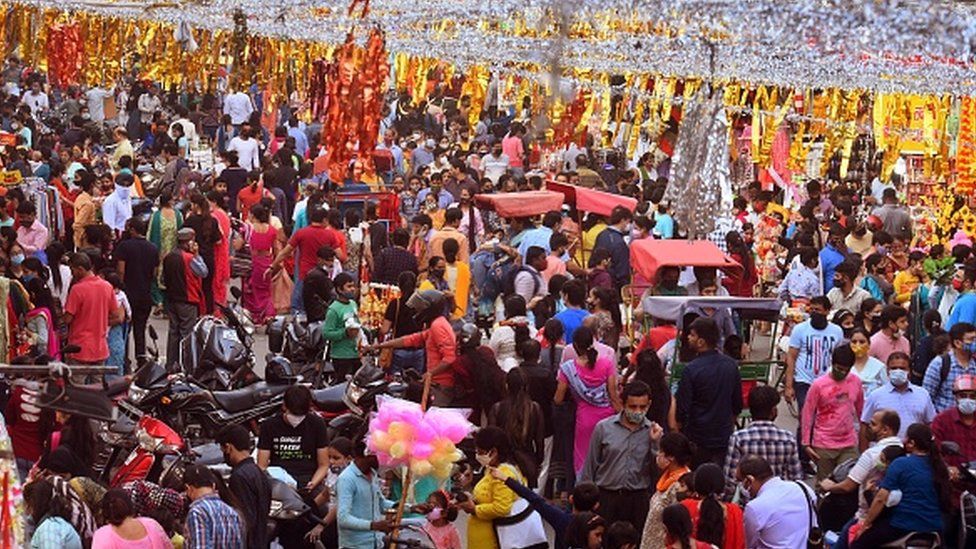 دیوالی؛ جشن نور در هند زیر سایه کرونا (عکس)