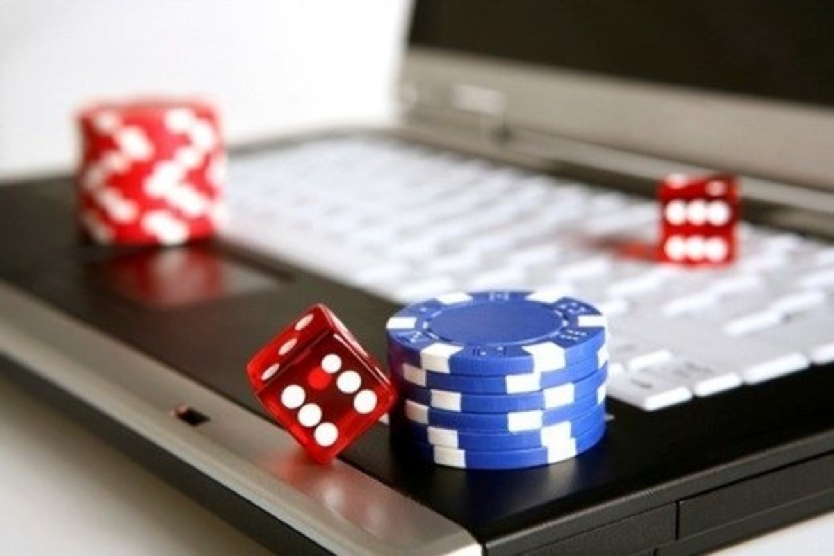 موافقت مجلس با کلیات طرح مجازات قماربازی اینترنتی