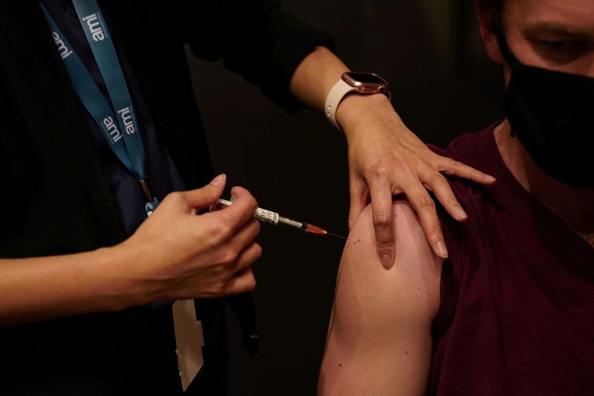 استرالیا؛ تظاهرات علیه واکسیناسیون اجباری/ قیاس مقامات با نازی‌ها