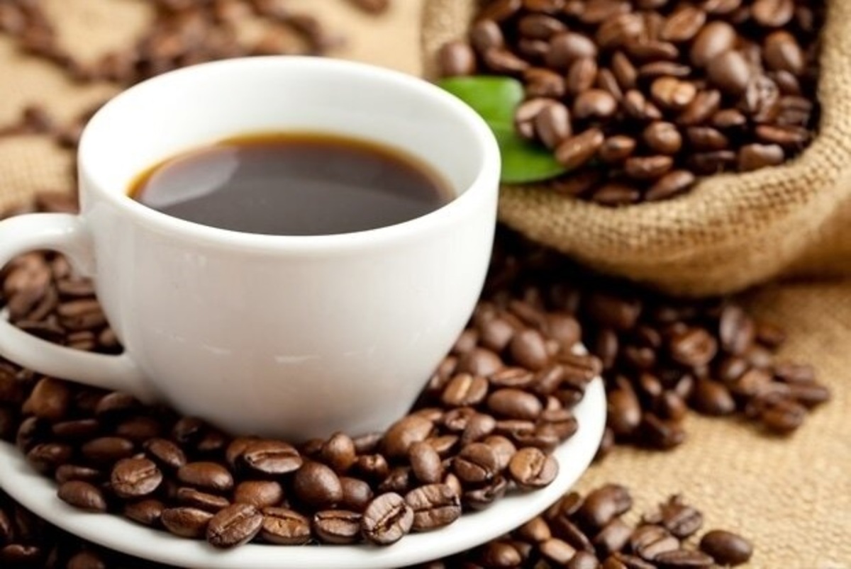 قهوه کافئین‌دار هم مفید است و هم مضر