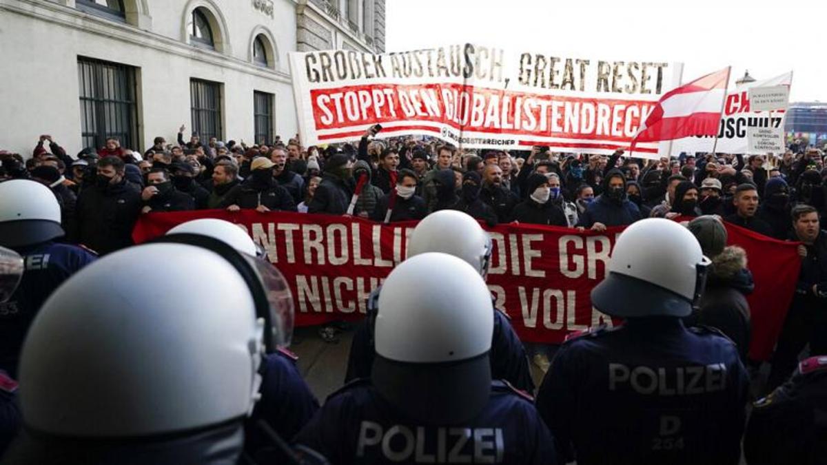 موج پنجم کرونا در اروپا و تظاهرات علیه محدودیت‌ها/ هزاران نفر در اتریش به خیابان ها آمدند