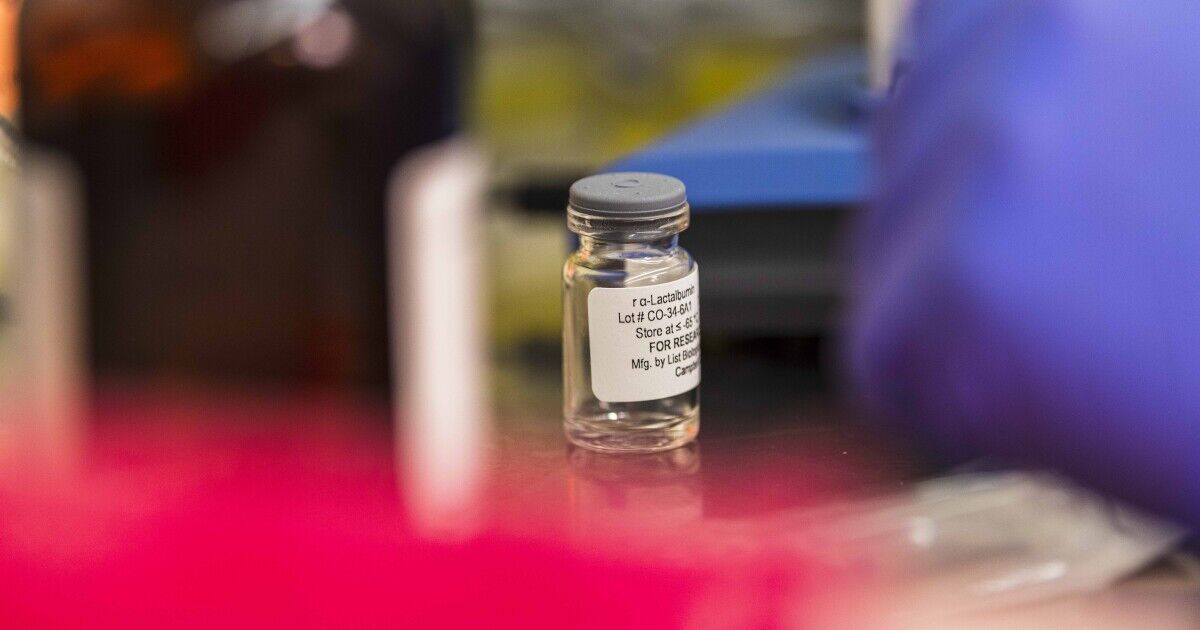 شروع آزمایش‌های بالینی اولین واکسن پیشگیری از سرطان سینه