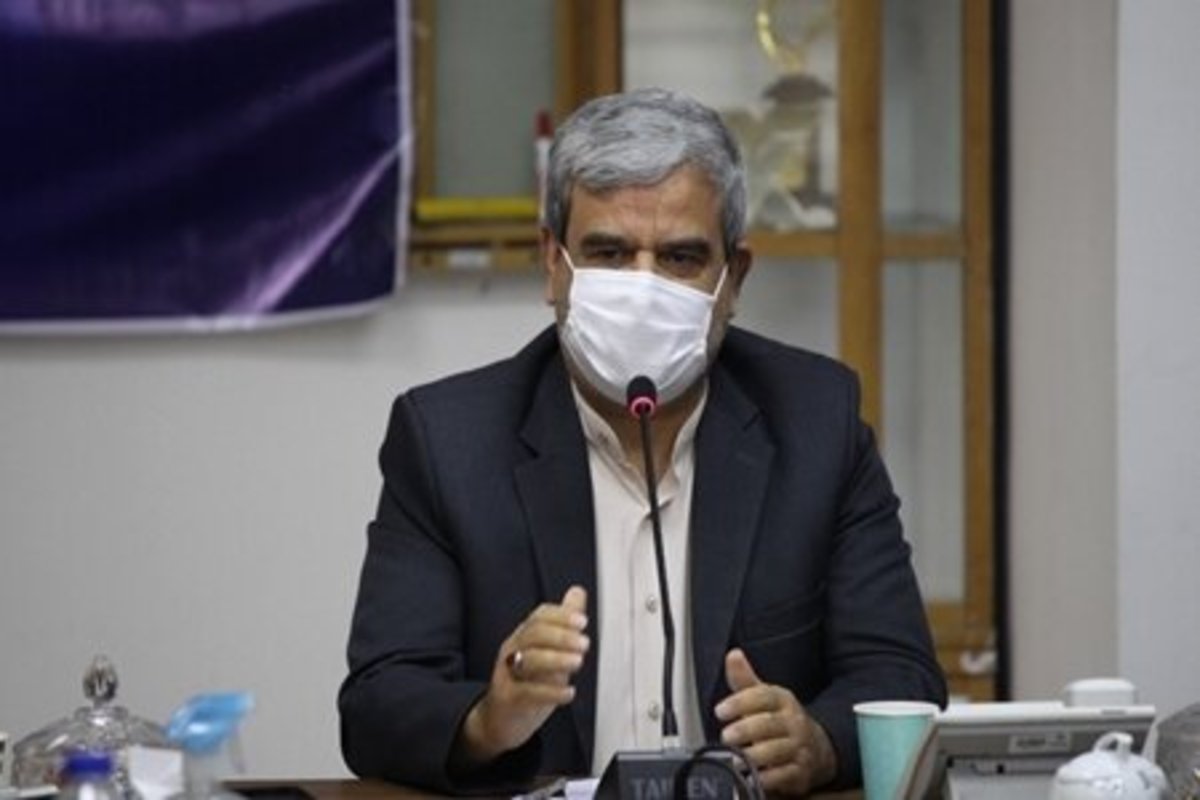 مشاور وزیر بهداشت: هیچ کس نباید از دسترسی به دارو و تجهیزات محروم باشد