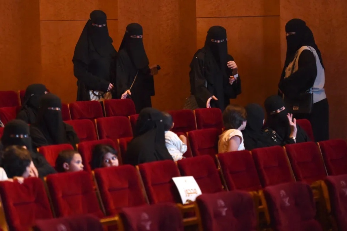 عربستان سعودی/ از ممنوعیت سینما تا فرش قرمز جشنواره فیلم