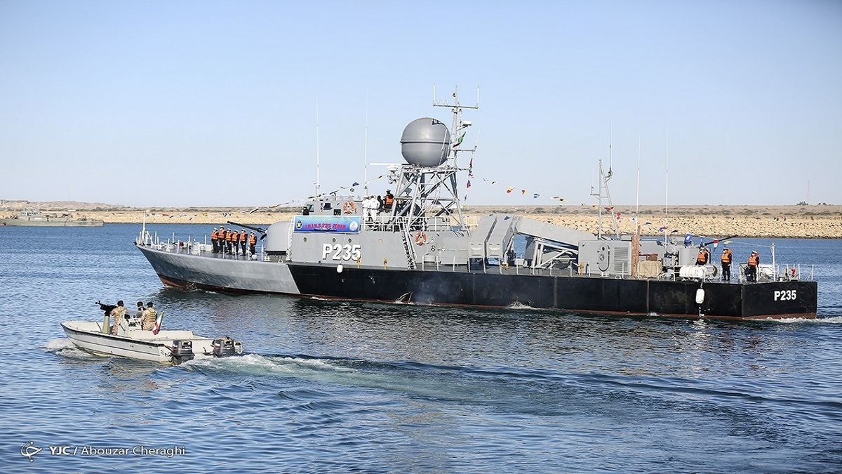 تمرین مشترک نیروی دریایی ارتش ایران و پاکستان در خلیج فارس