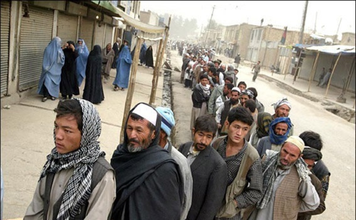 واکسیناسیون ۱۲۵ هزار مهاجر افغان در ایران