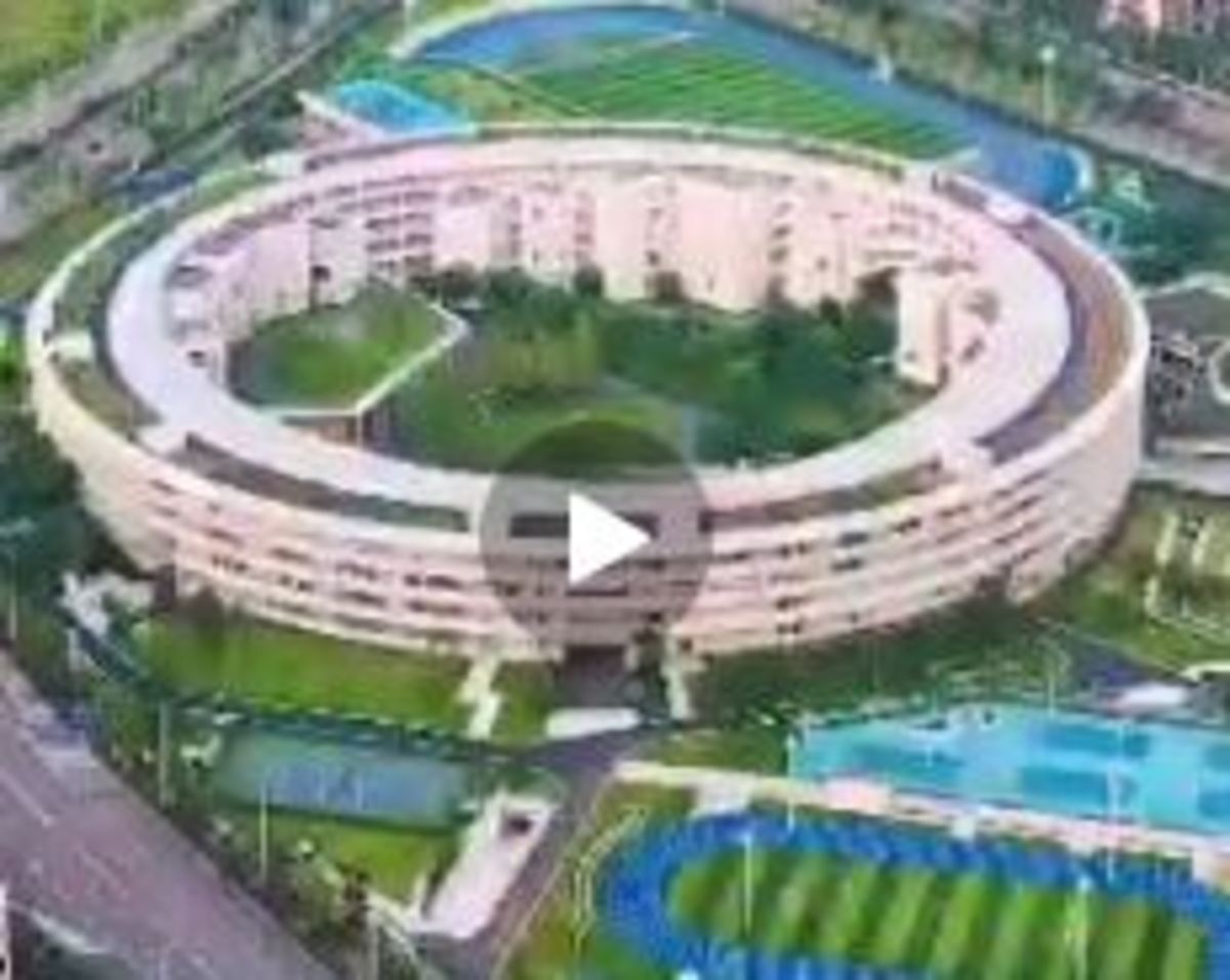 ساختمان مدرسه‌ای با طراحی خاص در چین (فیلم)