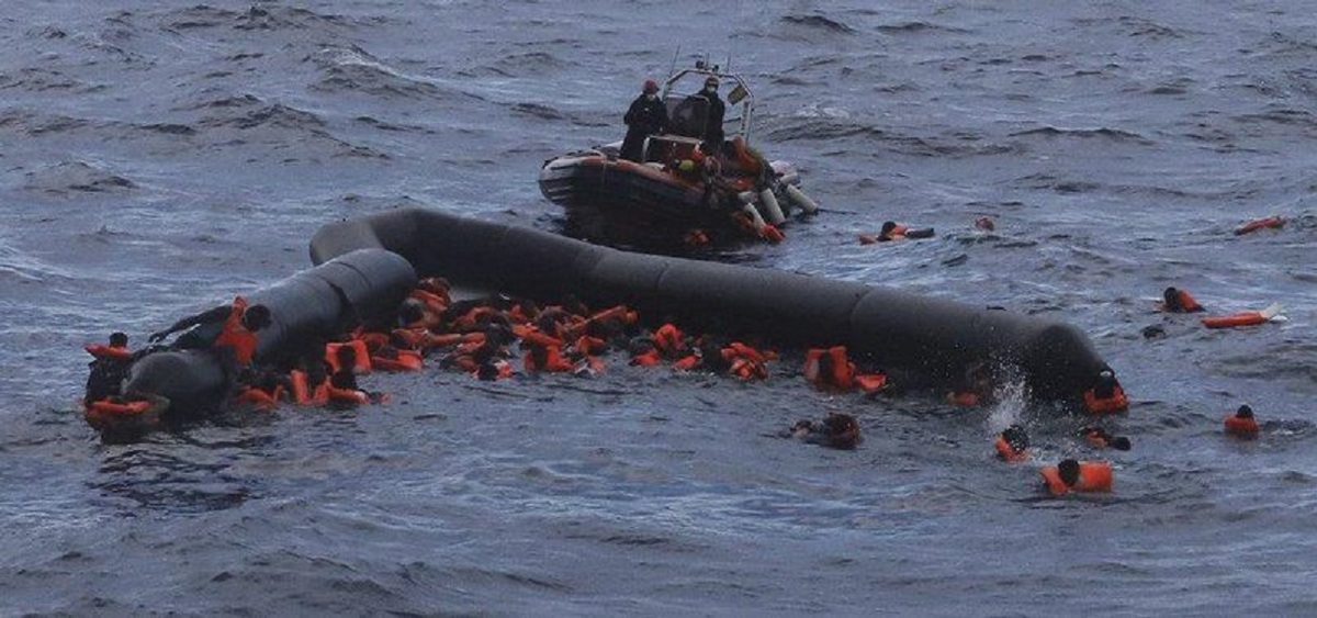 ۶ کشته در واژگونی قایق مهاجران در سواحل لیبی