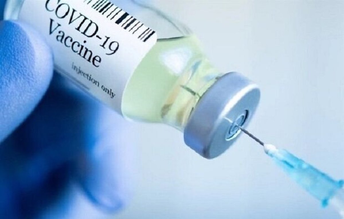 گزارش جدید محققان: عوارض جانبی دوز تقویتی واکسن کرونا شایع‌تر است