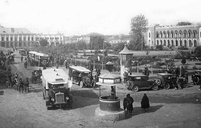 میدان توپخانه در زمان قاجار/ خیابانی که در دوره ناصر الدین شاه ساخته شد (عکس)
