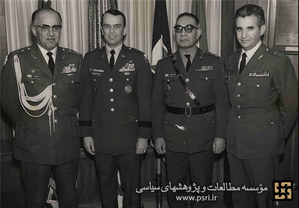 بشقاب‌پرنده‌ای در آسمان تهران