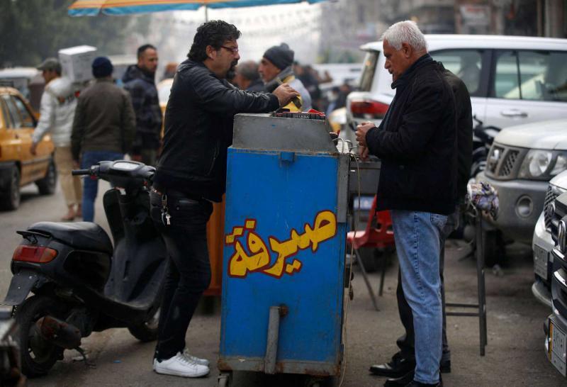 روند کاهش ارزش دینار عراقی در برابر دلار آمریکا