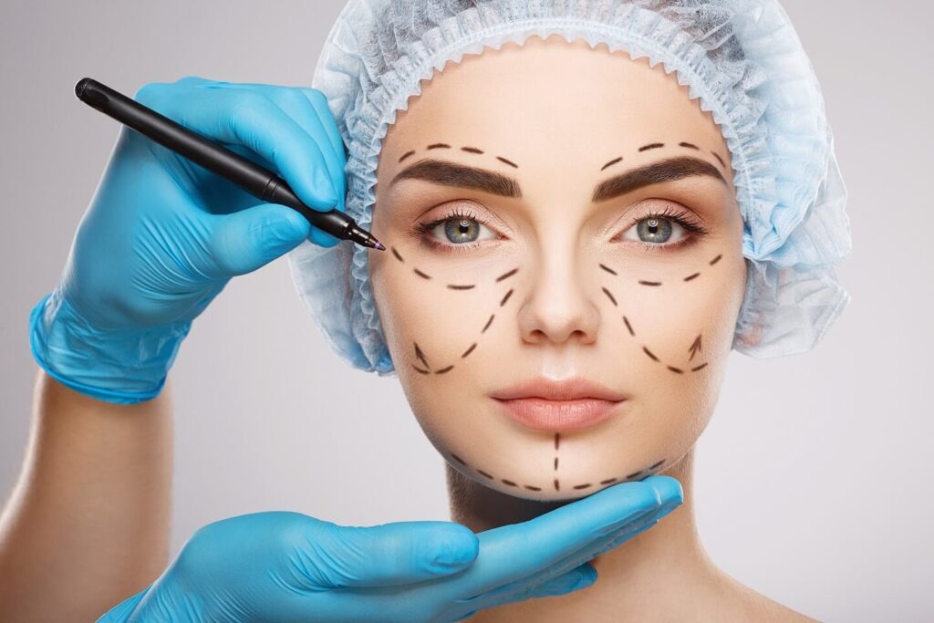 در آمریکا سلامت روانی، شرط جراحی زیبایی است