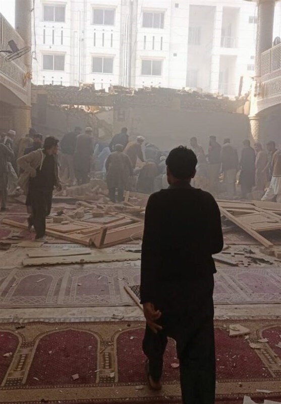 پاکستان/ ۳۶ کشته در انفجار مسجد پیشاور