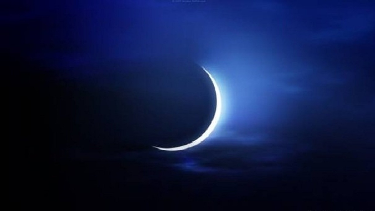 ببینید | لحظاتی از طلوع ماه بر فراز برج میلاد