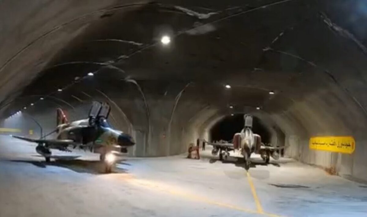 ببینید | اولین فیلم از پایگاه زیرزمینی ارتش موسوم به «عقاب 44»