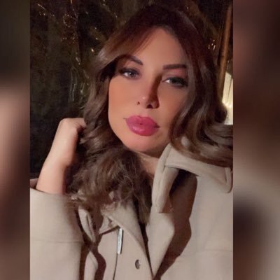 مایا صباغ مایا صباغ ؛ مهمان جنجالی کنگره بانوان کیست؟ (عکس + فیلم)