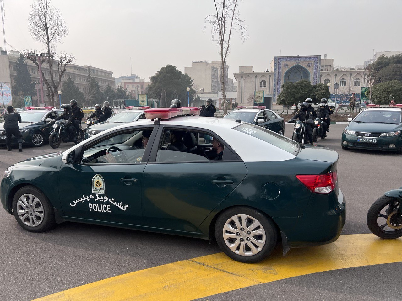 آغاز طرح مقابله با سرقت در ۷ استان / فرمانده نیروی انتظامی:برخورد با سارقان و مالخران جدی است (+عکس) آغاز طرح مقابله با سرقت در ۷ استان / فرمانده نیروی انتظامی:برخورد با سارقان و مالخران جدی است (+عکس)