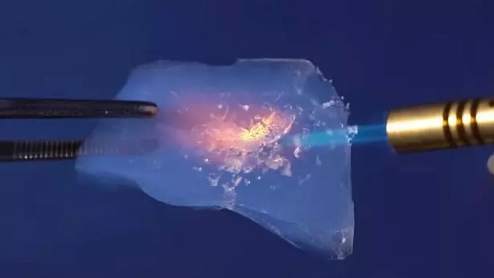 ماده‌ای شگفت‌انگیز برای ساخت جلیقه‌های ضدگلوله مدرن / عکس