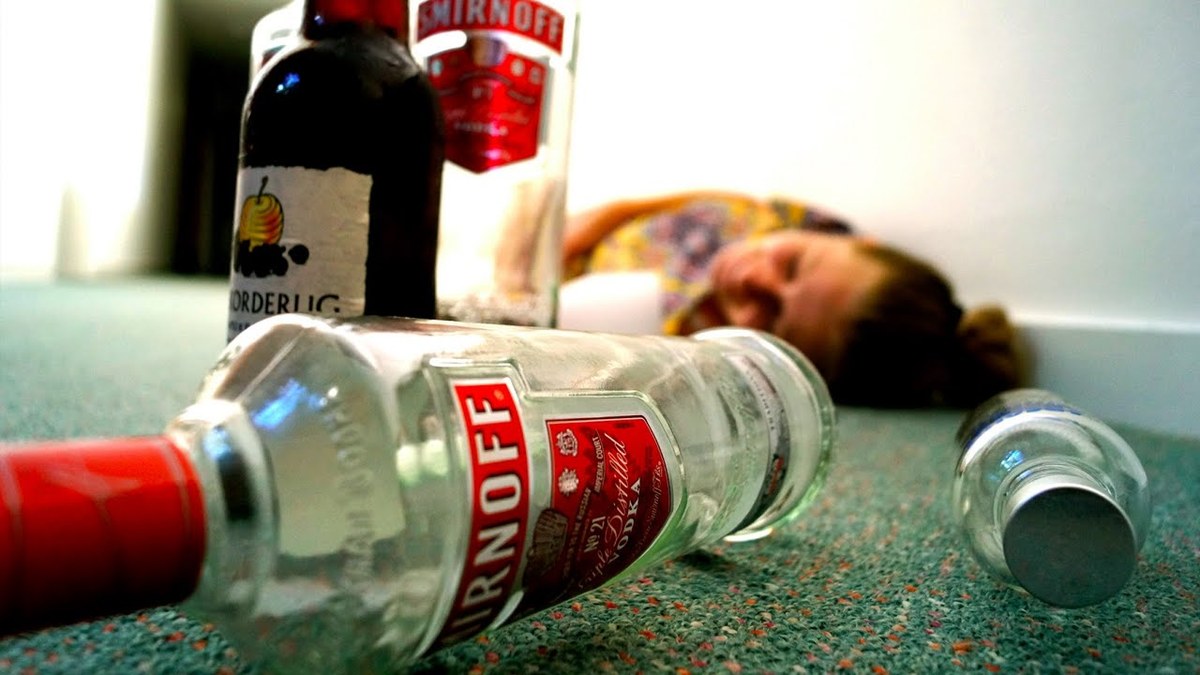 افزایش موارد بیماران بدحال ناشی از مسمومیت الکلی در بندرعباس