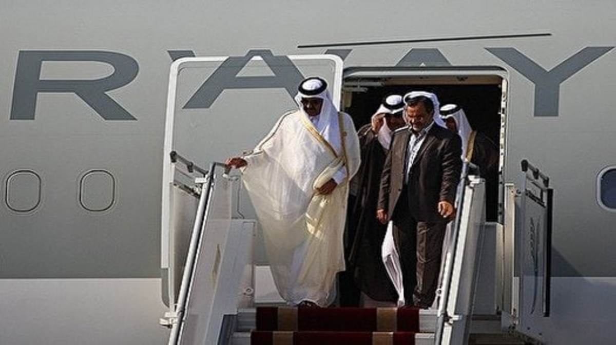 استقبال از امیر قطر در فرودگاه مهرآباد (فیلم)