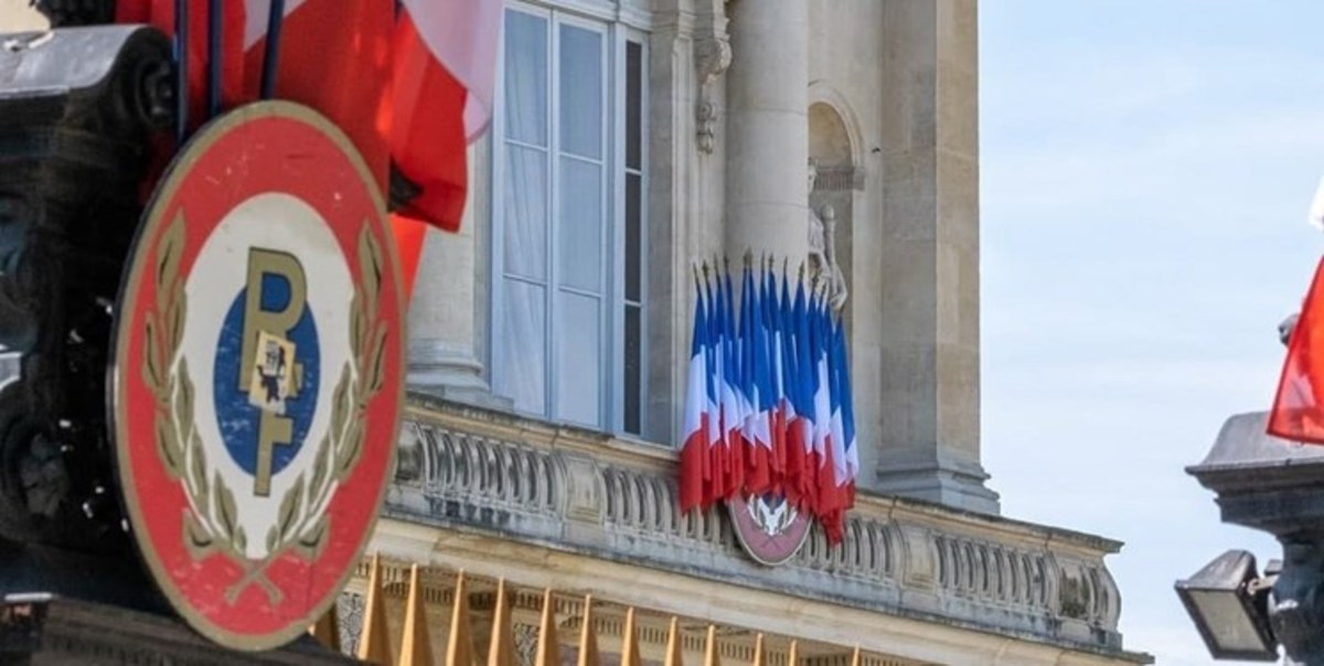احضار سرپرست سفارت ایران در پاریس / بازداشت 2 فرانسوی توسط وزارت اطلاعات