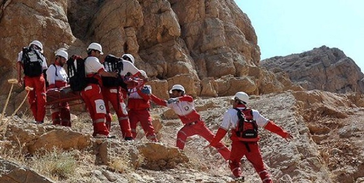 مفقودی ۵ کوهنورد در ارتفاعات تهران/ جستجو با هلی کوپتر در «خُلِنو»