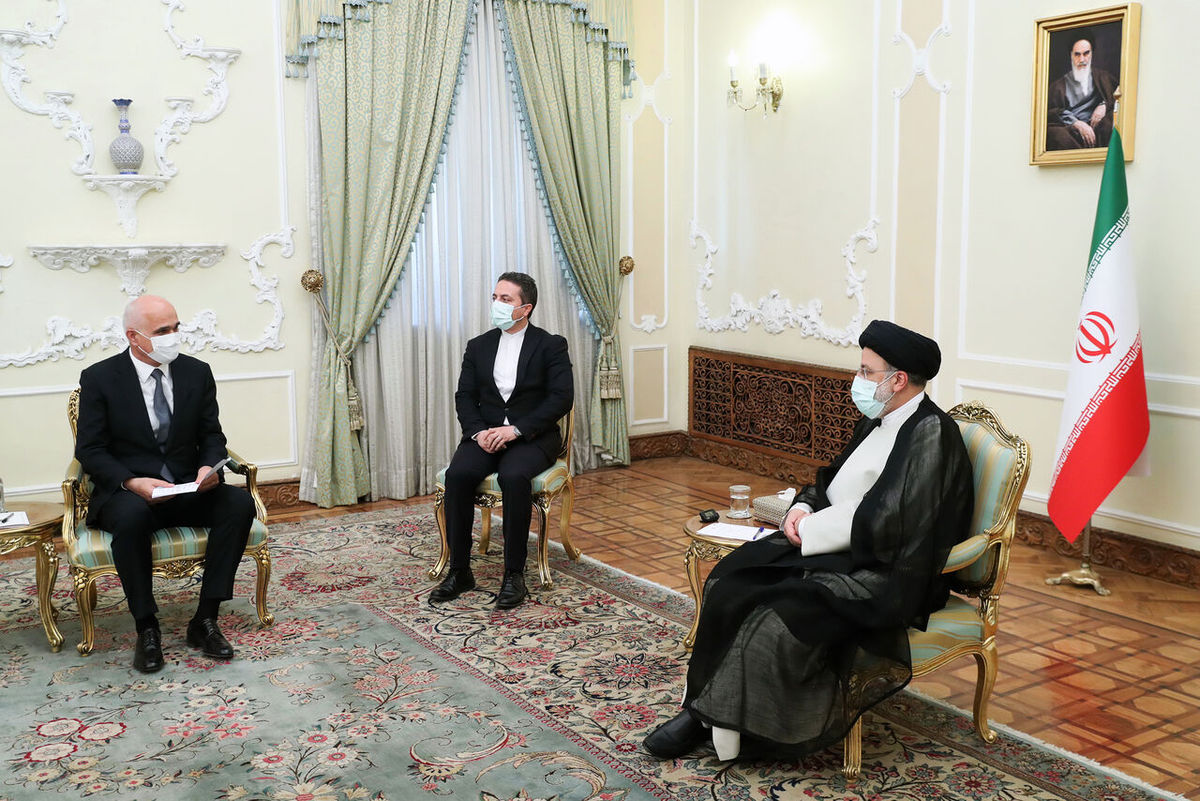 دیدار معاون نخست‌وزیر جمهوری آذربایجان با رئیسی