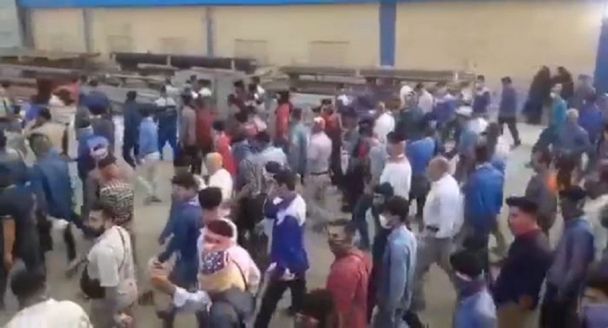 اعتصاب ⁧ کارگران⁩ پروژه‌ای شاغل در پتروشیمی بوشهر (فیلم)