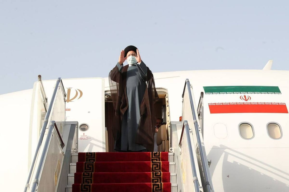 مراسم استقبال رسمی از رئیسی در مسقط پایتخت عمان (فیلم)