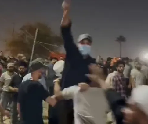 لغو کنسرت موسیقی در عراق با تجمع معترضین مذهبی (+عکس)