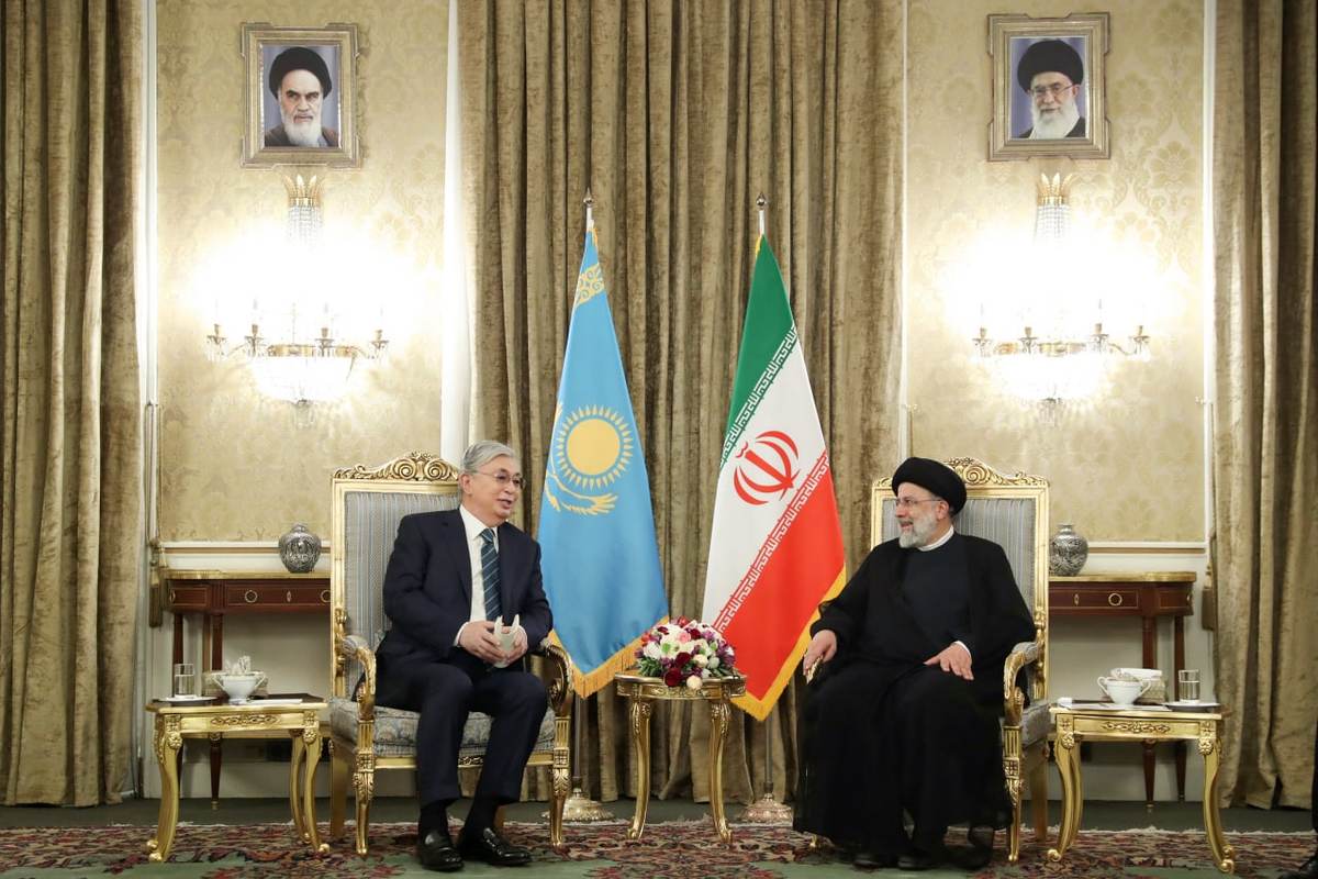 گفتگوی دوجانبه روسای جمهور ایران و قزاقستان (عکس)