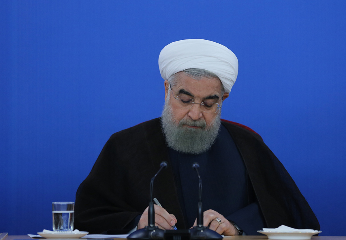 پیام تسلیت روحانی درپی درگذشت مهدوی دامغانی